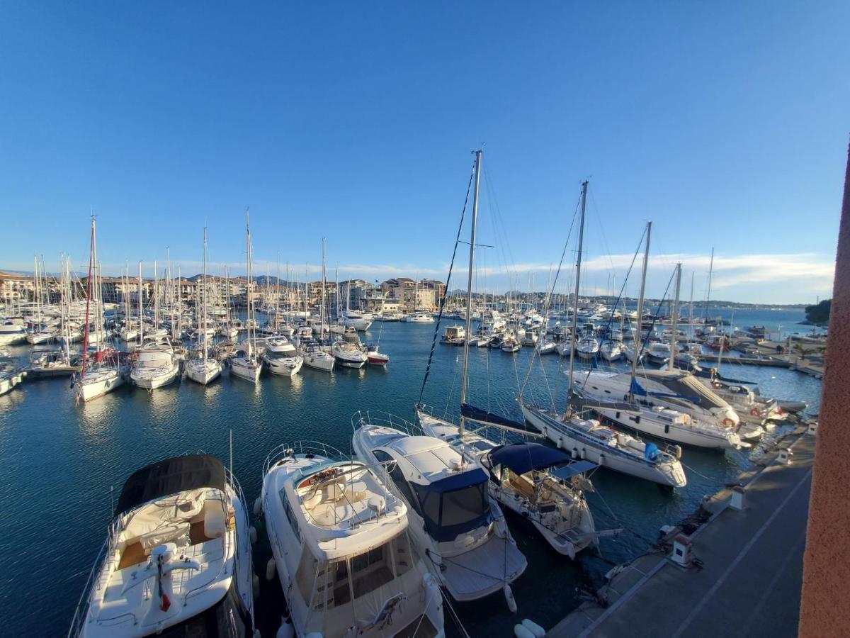 Cap Hermes Studio 31M2 Vue Port Climatise Piscine, Fréjus Esterno foto
